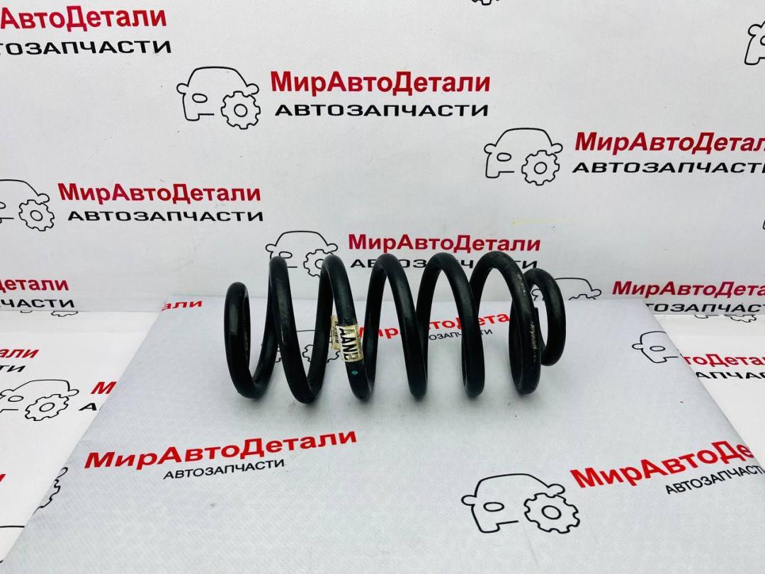 пружина задняя Buick Encore 1 поколение (2012 - 2016), 1.0 л., бензин, 95174968 - фото №1