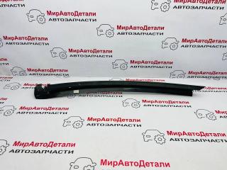 молдинг лобового стекла Ford Mustang 6 поколение S550 [рестайлинг] 2020, 2.3 л., бензин, МКПП, кабриолет, FR3B7602564