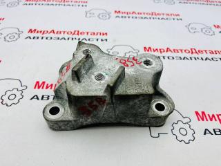 кронштейн КПП Chevrolet Equinox 3 поколение 2018, 1.5 л., бензин, АКПП, 84279543