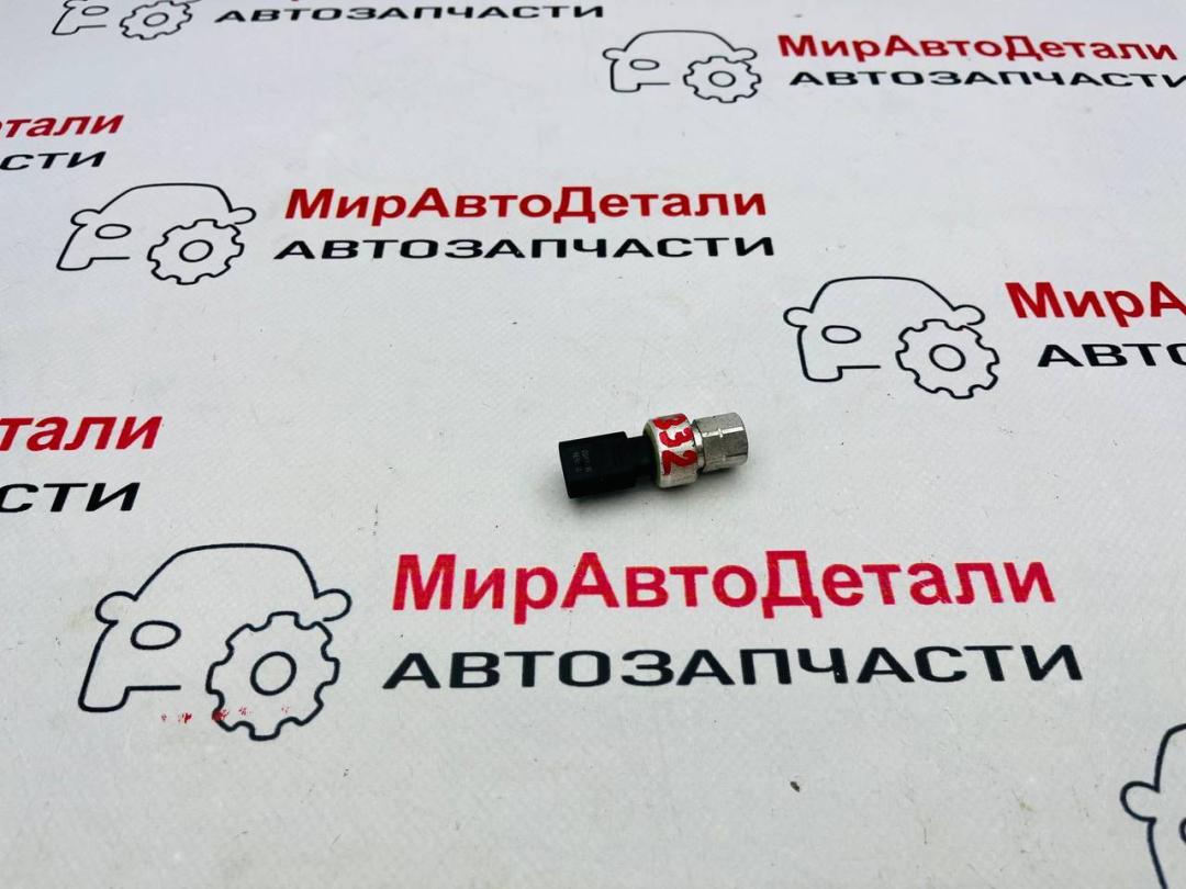 датчик кондиционера Chevrolet Bolt EUV 1 поколение (2021 - 2024), 13511536 - фото №1