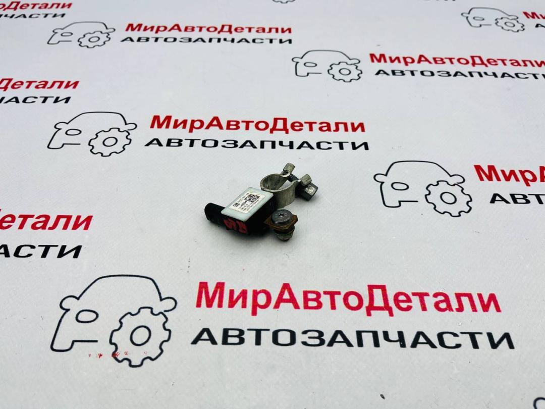 клемма аккумулятора минус Cadillac XT5 1 поколение (2016 - 2025), 13526054 - фото №1