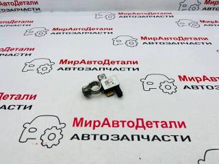 клемма аккумулятора минус Chevrolet Cruze 2 поколение (2015 - 2025), 13526054