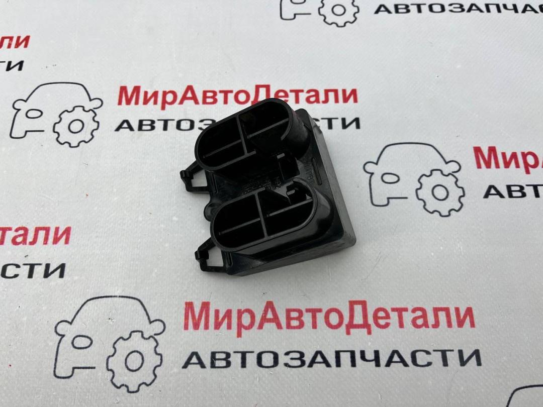 абсорбер бампера Chevrolet Equinox 3 поколение 2018, 1.5 л., бензин, АКПП, 84108856 - фото №1