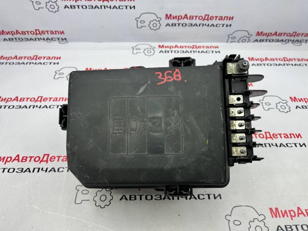 блок предохранителей Chevrolet Equinox 3 поколение 2018, 1.5 л., бензин, АКПП, 84582317 - фото №1