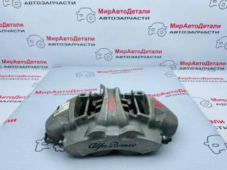 суппорт передний правый Alfa Romeo Stelvio 1 поколение, 00505640350