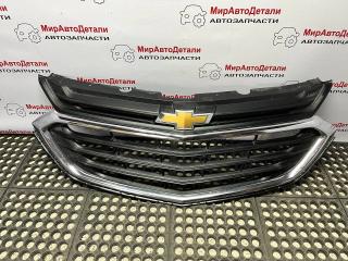 решетка радиатора Chevrolet Equinox 3 поколение 2019, 1.5 л., бензин, АКПП, 84150748, 84150736