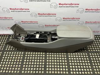 консоль салона Chevrolet Malibu 9 поколение [рестайлинг] 2020, 1.5 л., бензин, АКПП, 67004276