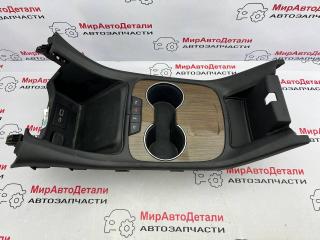 консоль салона GMC Acadia 2 поколение [рестайлинг] 2020, 2.5 л., бензин, АКПП, 84667917
