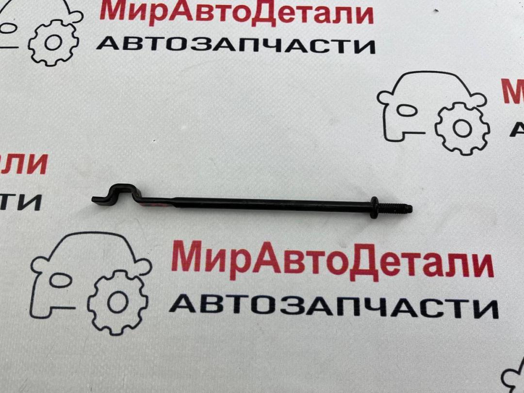 полка аккумулятора Chevrolet TrailBlazer 3 поколение (2019 - 2025) - фото №1