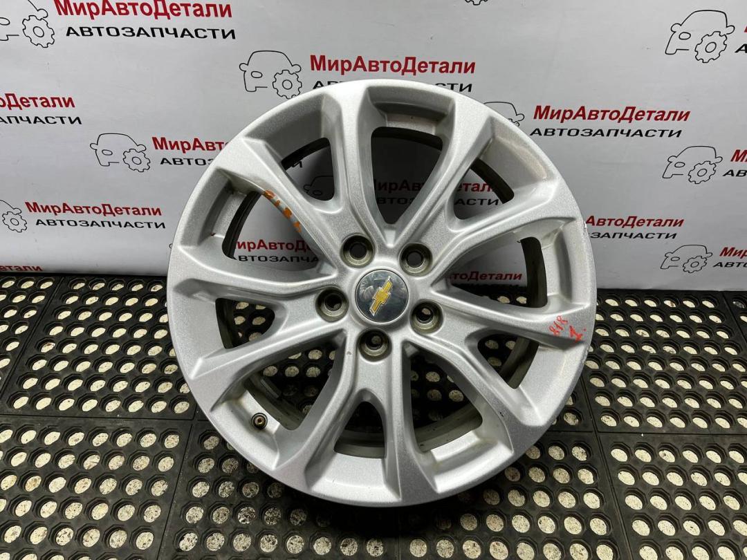 диск литой Chevrolet Equinox 3 поколение 2018, 1.5 л., бензин, АКПП - фото №1