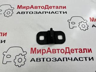 замок багажника Chevrolet Camaro 6 поколение [рестайлинг] (2018 - 2025), 13321093