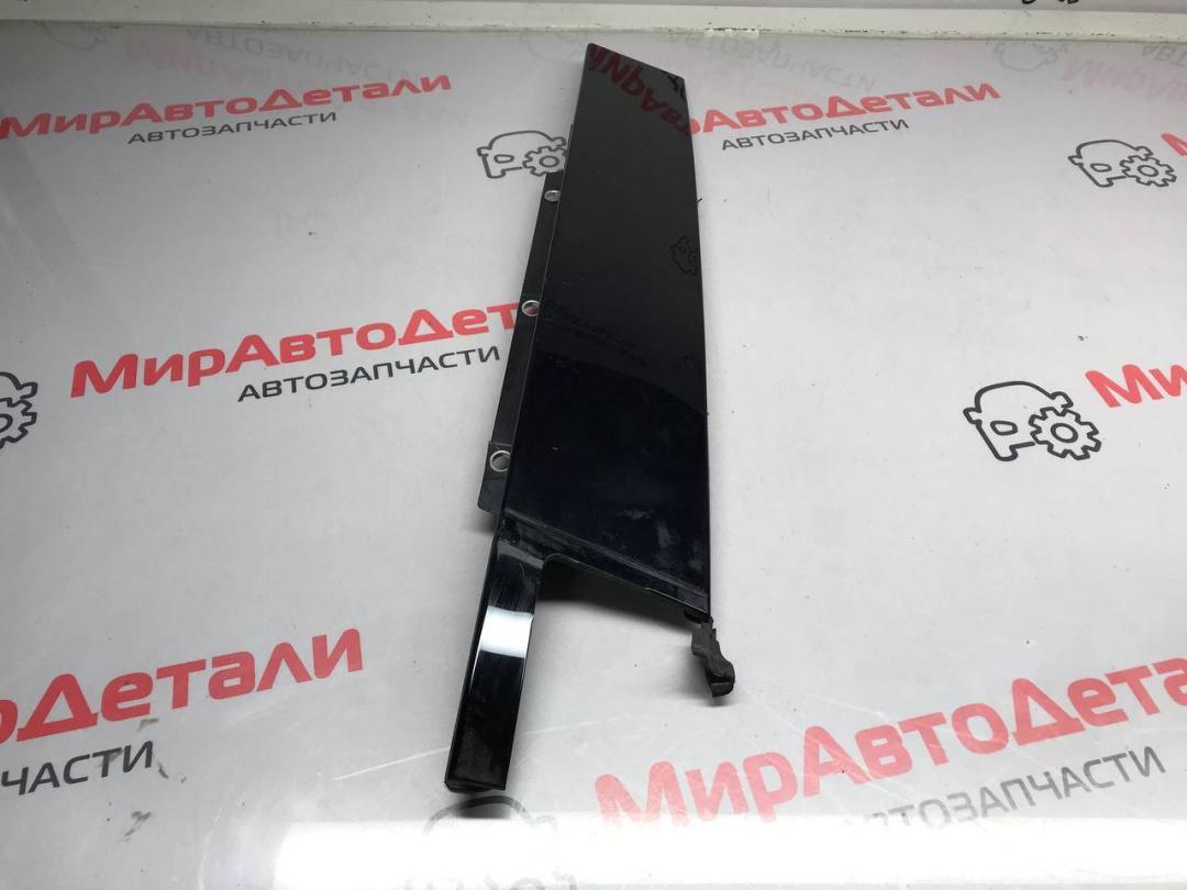 молдинг двери задней правой Alfa Romeo Giulia 2 поколение 2018, 2.0 л., бензин, АКПП, 156125816 - фото №1