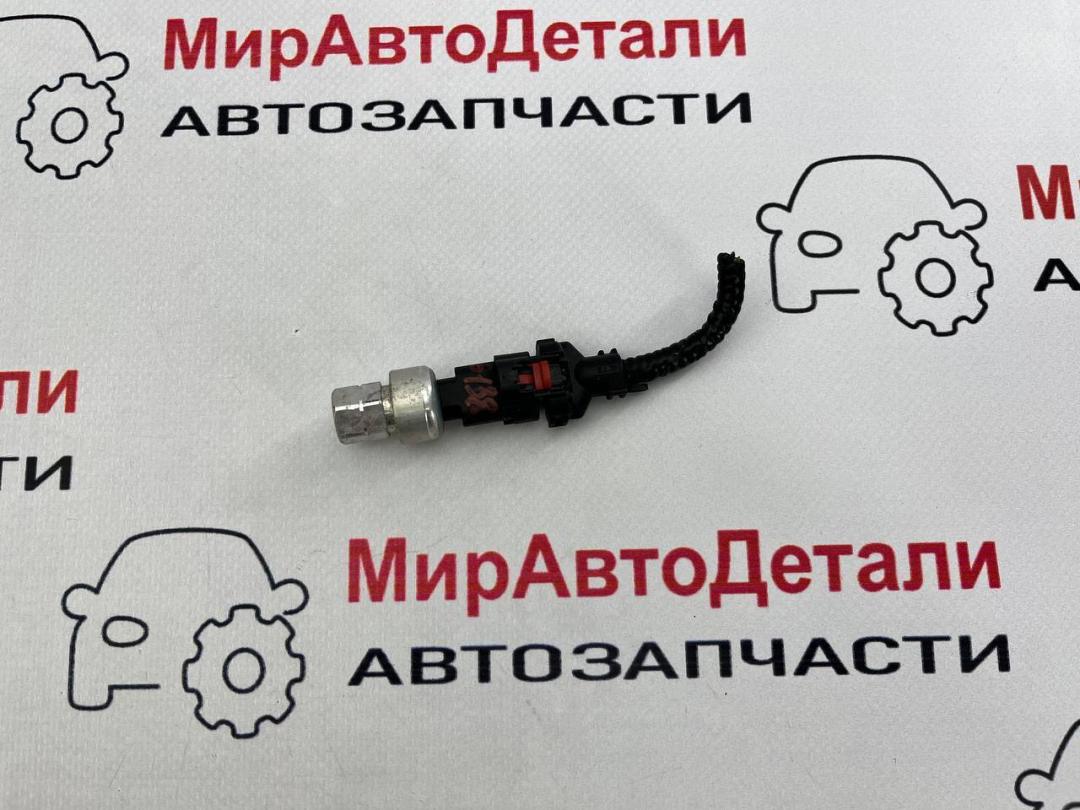 датчик кондиционера Buick Encore GX 1 поколение (2019 - 2025), 13511536 - фото №1