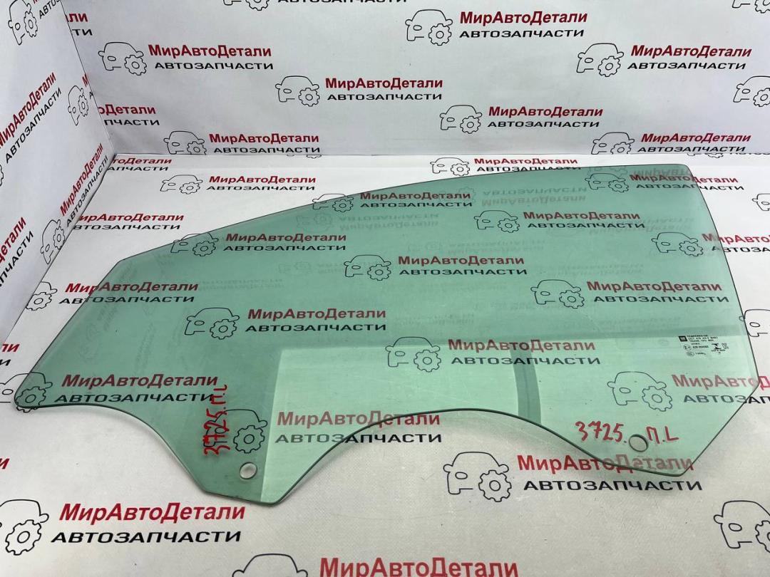 стекло двери передней левой Chevrolet Equinox 3 поколение 2018, 1.5 л., бензин, АКПП - фото №1