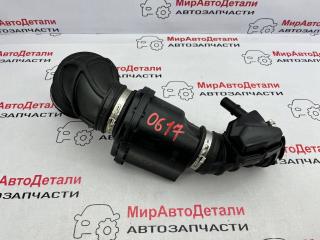 патрубок воздушного фильтра Chevrolet Equinox 3 поколение (2017 - 2025), 1.5 л., 84228127