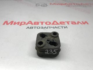 кронштейн глушителя Alfa Romeo Stelvio 1 поколение 2018, 2.0 л., бензин, АКПП, 50533703
