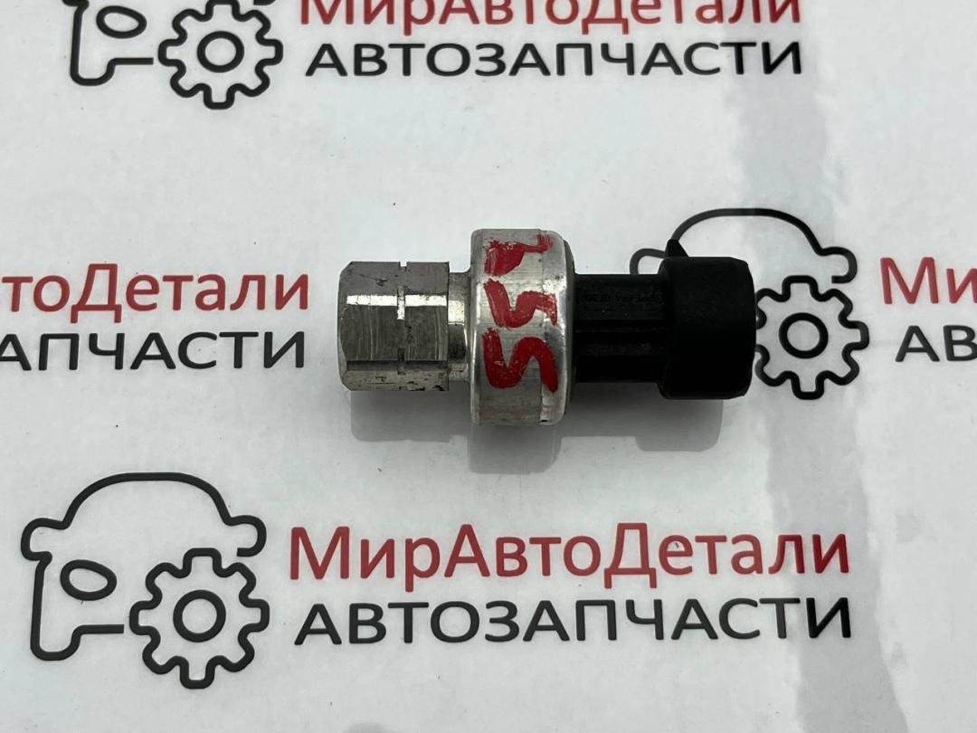 датчик кондиционера Chevrolet Bolt 1 поколение, 13587668 - фото №1