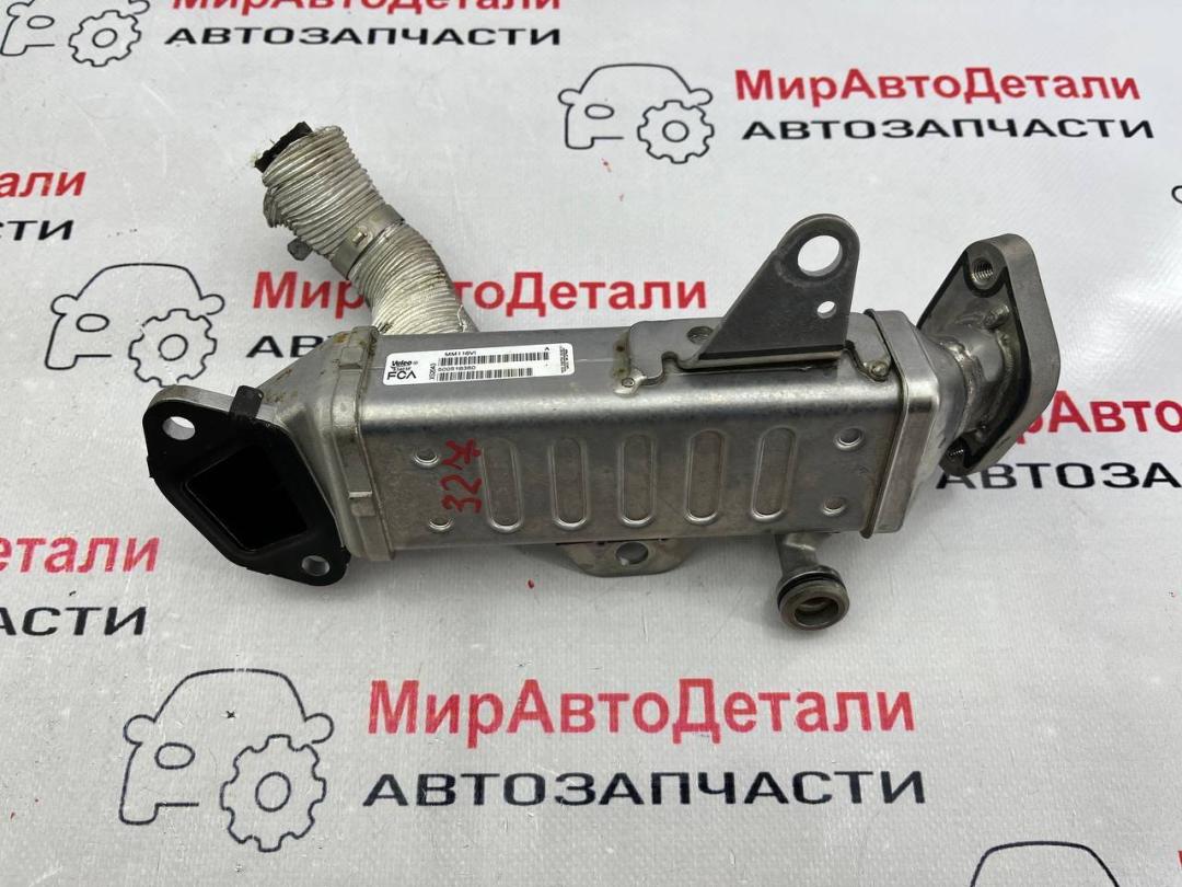 охладитель EGR / Радиатор EGR Alfa Romeo Stelvio 1 поколение, 2.0 л., бензин, 00500518360, 04893635AC - фото №1