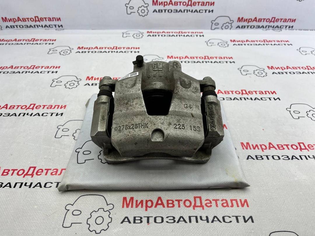 суппорт передний правый Opel Ampera 2 поколение, электро, 42699153 - фото №1