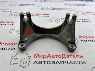 кронштейн КПП Alfa Romeo Giulia 2 поколение 2018, 2.0 л., бензин, АКПП, 50533471