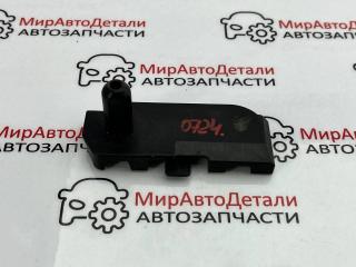 кронштейн радиатора Chevrolet Malibu 9 поколение [рестайлинг] 2020, 1.5 л., бензин, АКПП, DZ526002