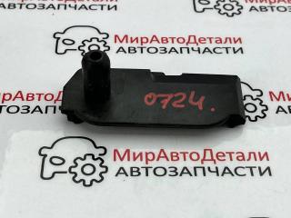 кронштейн радиатора Chevrolet Malibu 9 поколение [рестайлинг] 2020, 1.5 л., бензин, АКПП, DZ527002