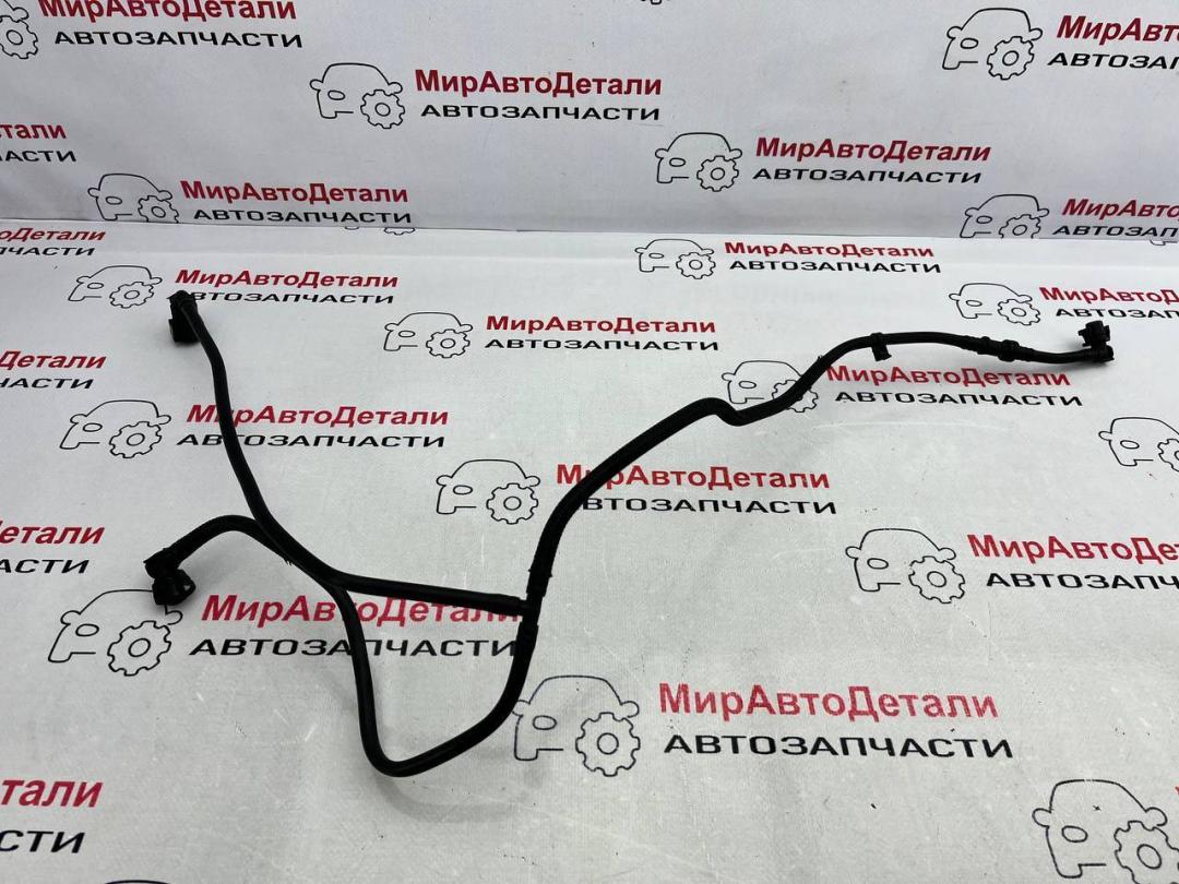 патрубок расширительного бачка Chevrolet TrailBlazer 3 поколение (2019 - 2025), 1.3 л., бензин - фото №1