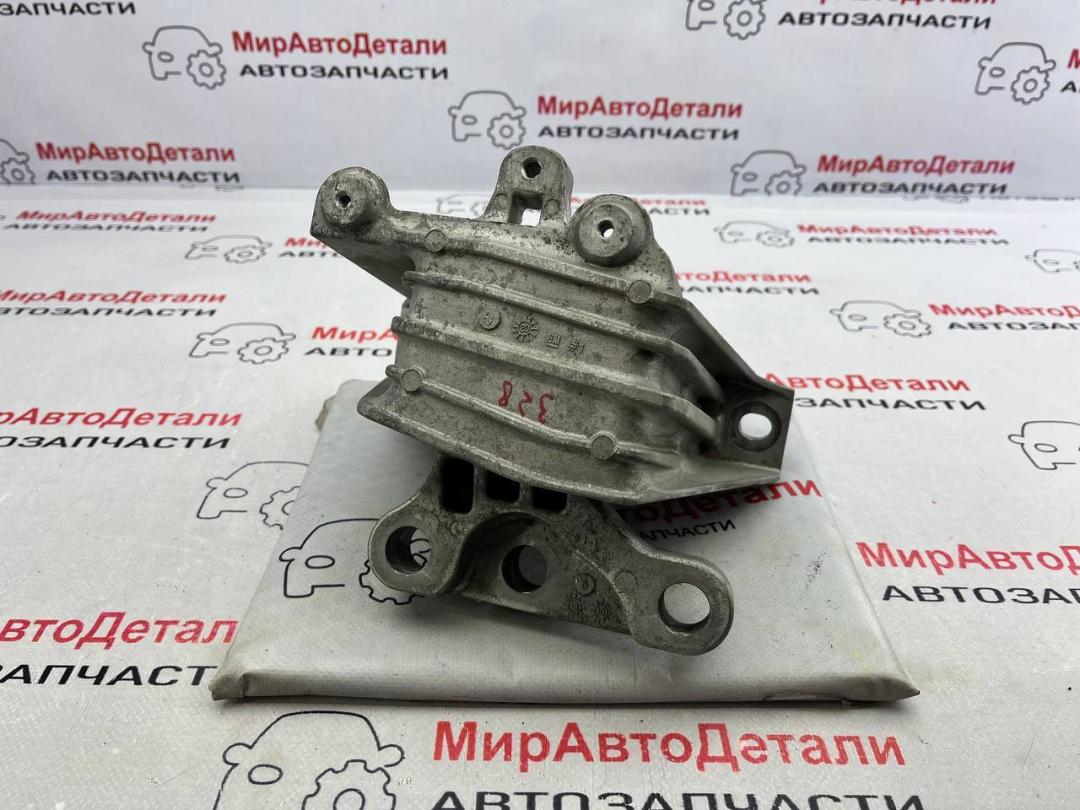 подушка крепления двигателя Buick Encore GX 1 поколение 2020, 1.3 л., бензин, АКПП - фото №1