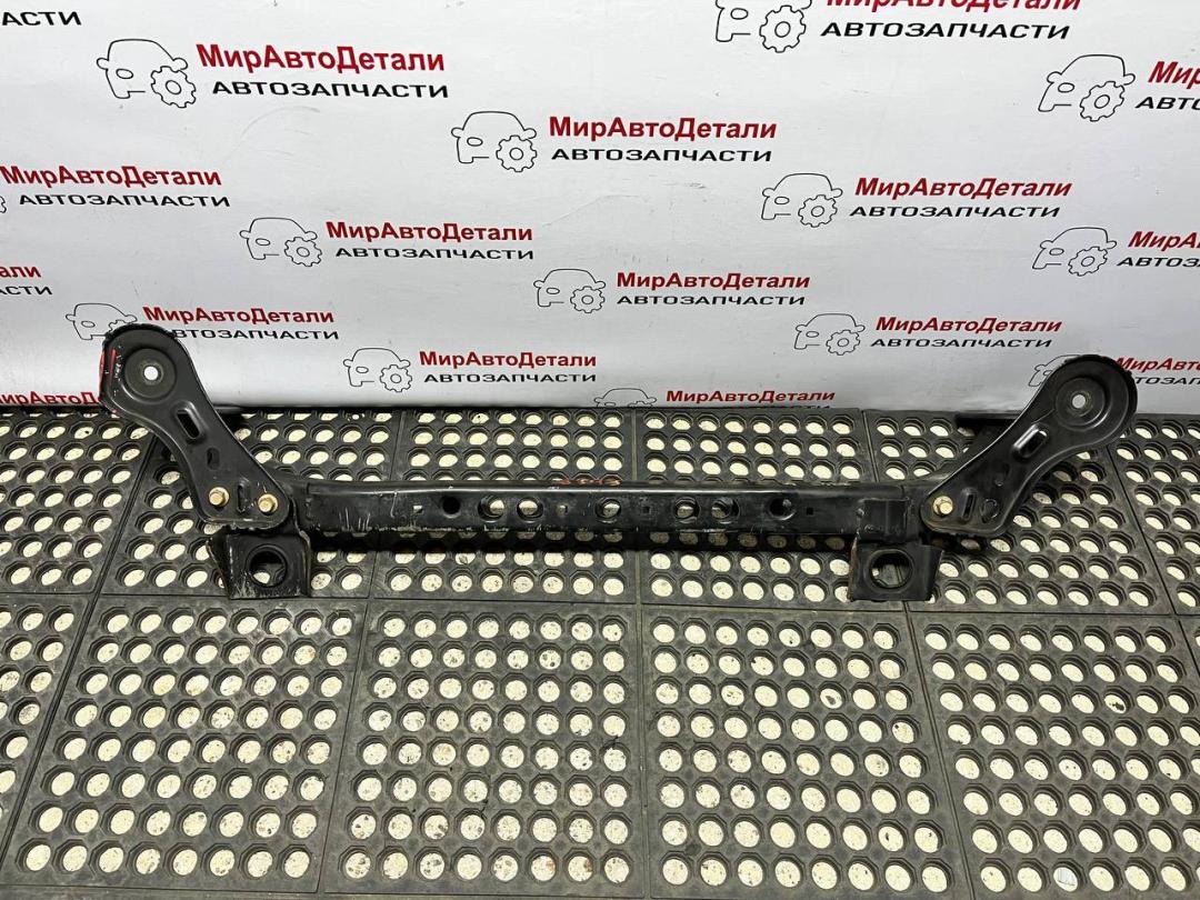 балка под радиатор Cadillac XT6 1 поколение (2019 - 2025), 3.6 л., бензин, 84446420 - фото №1