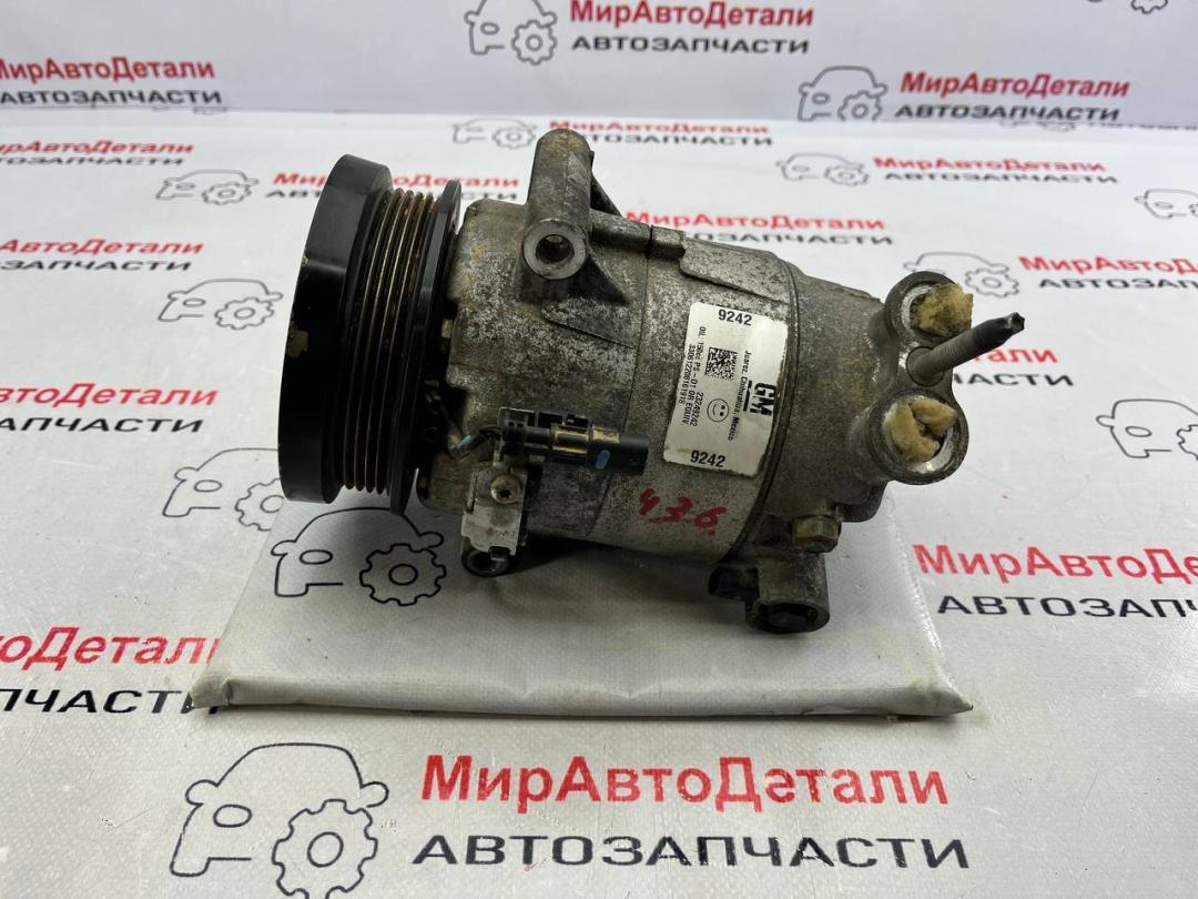 компрессор кондиционера GMC Terrain 2 поколение (2017 - 2025), 2.0 л., 23249242 - фото №1