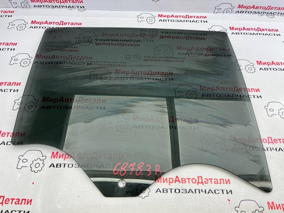 стекло двери задней правой Chevrolet Equinox 3 поколение 2018, 1.5 л., бензин, АКПП - фото №1