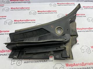 дождевик Cadillac Lyriq 1 поколение 2024, электро, 86823226