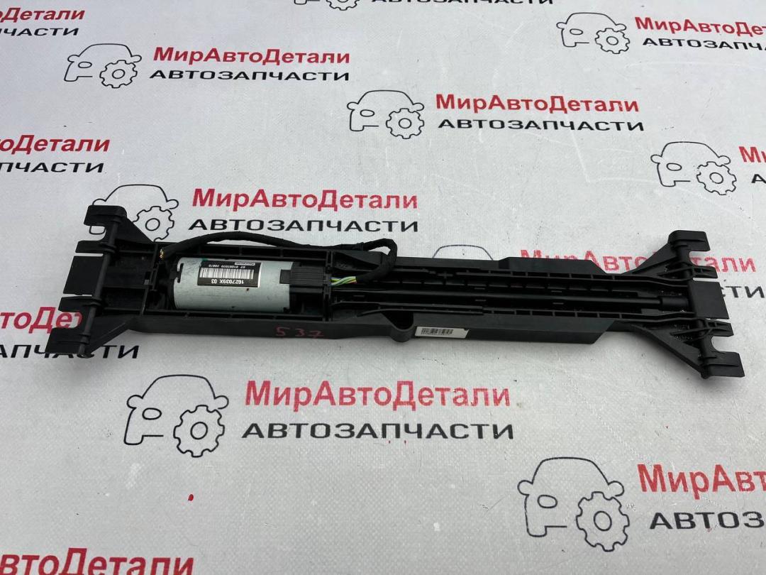 моторчик регулировки сиденья Buick Encore GX 1 поколение 2020, 1.3 л., бензин, АКПП, 1627039X - фото №1