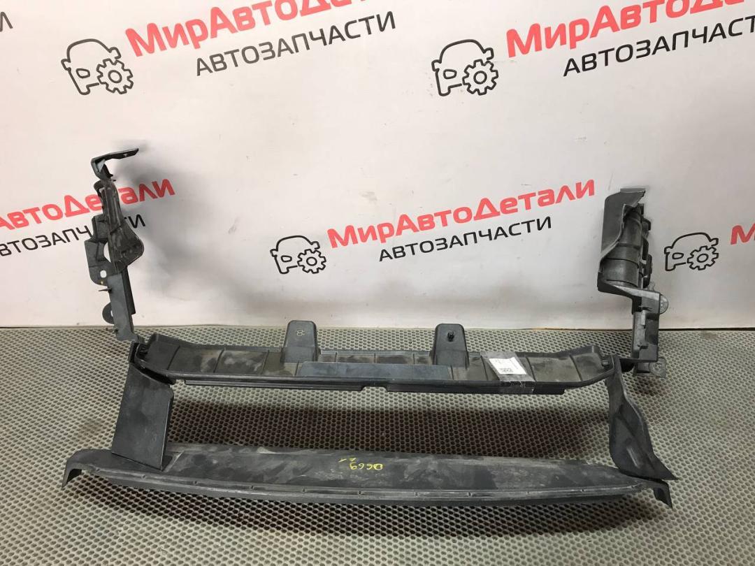 воздуховод (дефлектор) радиатора Honda Civic 10 поколение 2018, 1.5 л., бензин, АКПП, седан, 71201TBCA0, 71206TBCA0 - фото №1