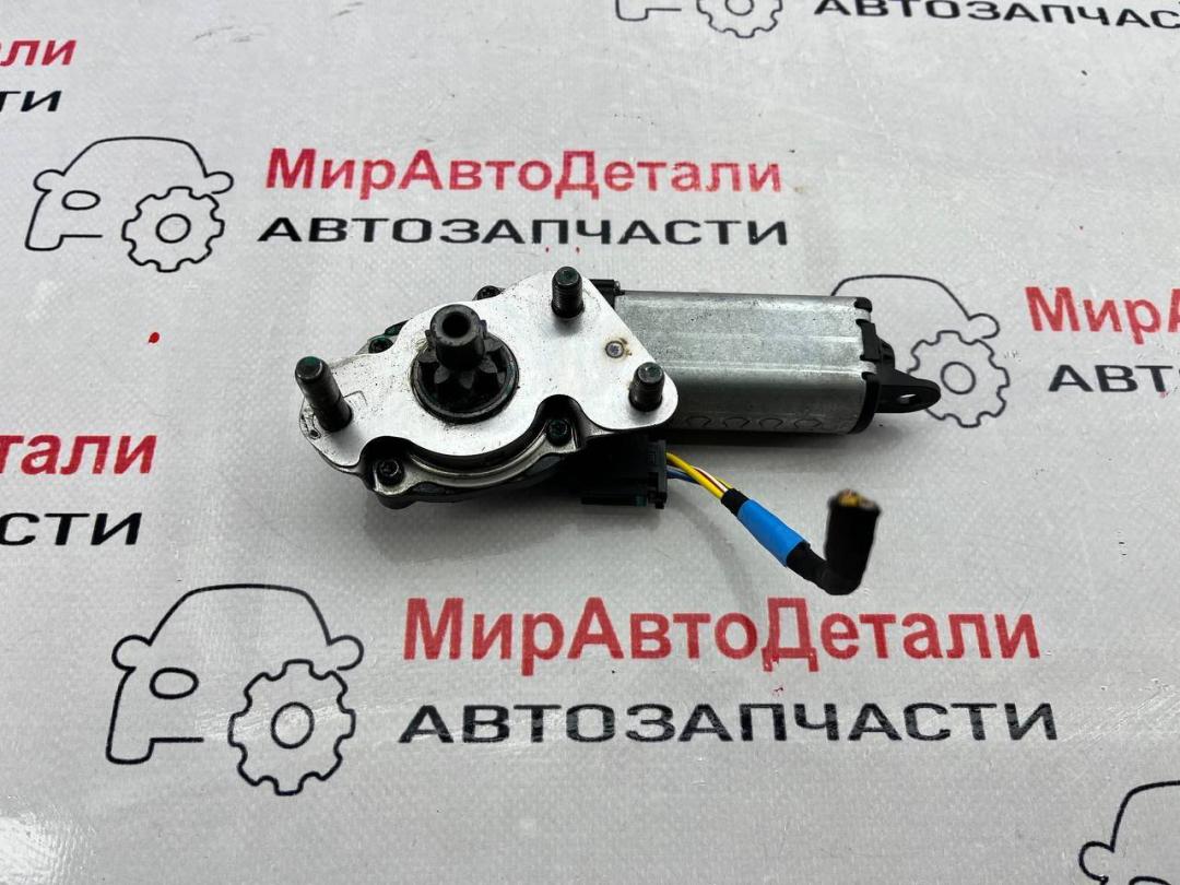 моторчик регулировки сиденья GMC Terrain 2 поколение (2017 - 2025), 13512997 - фото №1