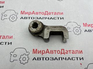 кронштейн глушителя Chevrolet Blazer 3 поколение (2018 - 2026), 84048841