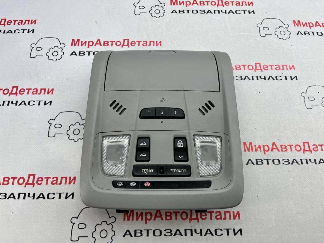 фонарь салона (плафон) GMC Terrain 2 поколение (2017 - 2025), 84422325 - фото №1