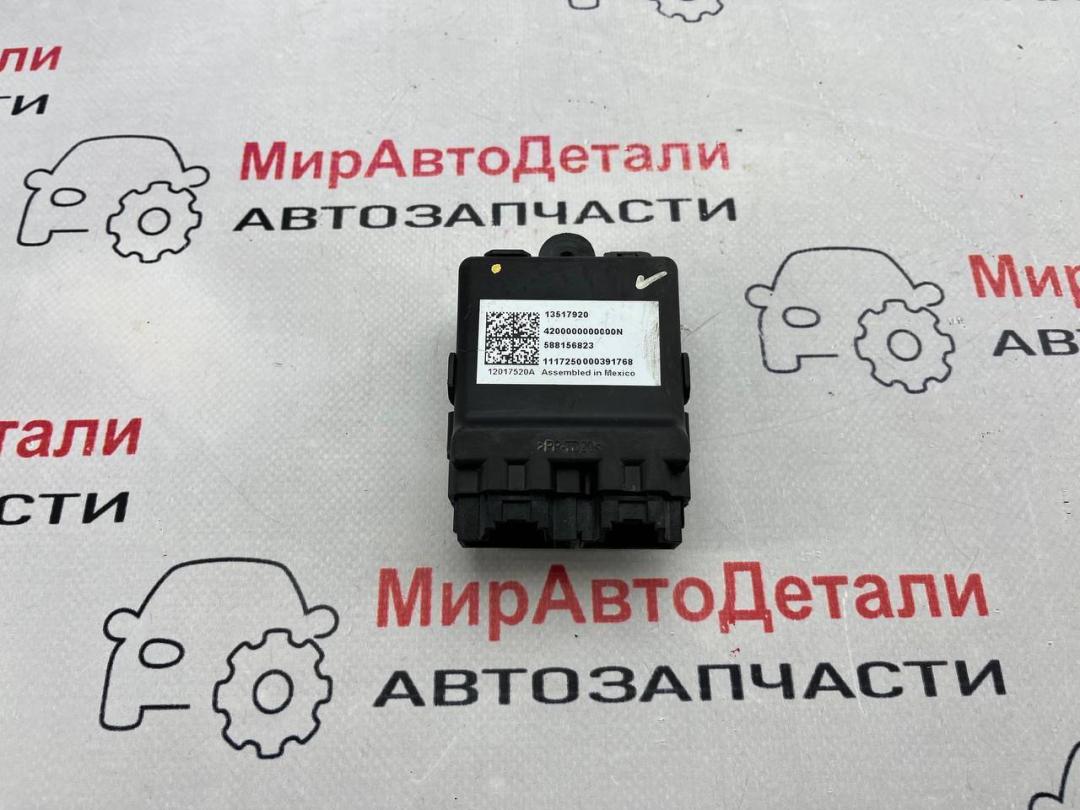 кнопка обогрева сидений Chevrolet TrailBlazer 3 поколение (2019 - 2025), 13517920 - фото №1