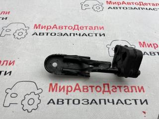 кронштейн глушителя Alfa Romeo Stelvio 1 поколение, 50546854