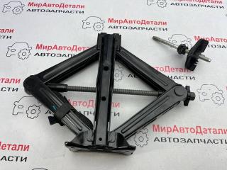 домкрат Ford Escape 4 поколение CX482 2020, 1.5 л., бензин, АКПП, LJ6C17A078AC