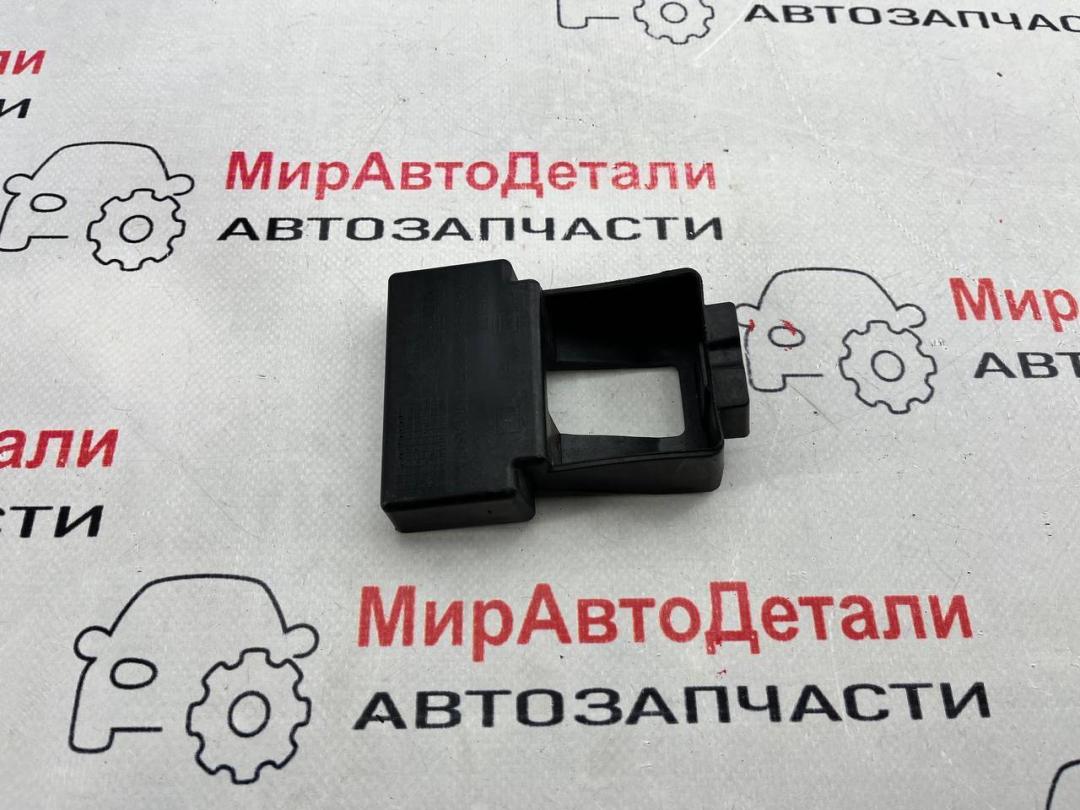 Крепление бампера заднего Buick Encore GX 1 поколение (2019 - 2025), 42746831 - фото №1