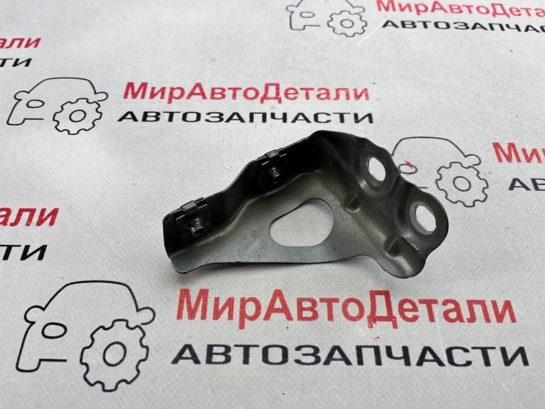 крепление ( кронштейн ) крыла GMC Terrain 2 поколение 2020, 1.5 л., бензин, АКПП - фото №1