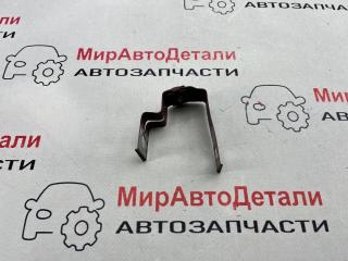 крепление ( кронштейн ) крыла Chevrolet Equinox 3 поколение 2018, 1.5 л., бензин, АКПП