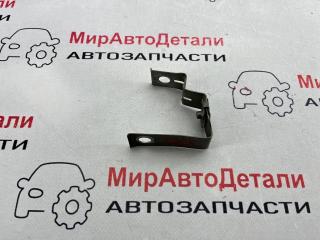 крепление ( кронштейн ) крыла Chevrolet Equinox 3 поколение 2018, 1.5 л., бензин, АКПП