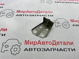 крепление ( кронштейн ) крыла GMC Terrain 2 поколение 2019, 1.5 л., бензин, АКПП