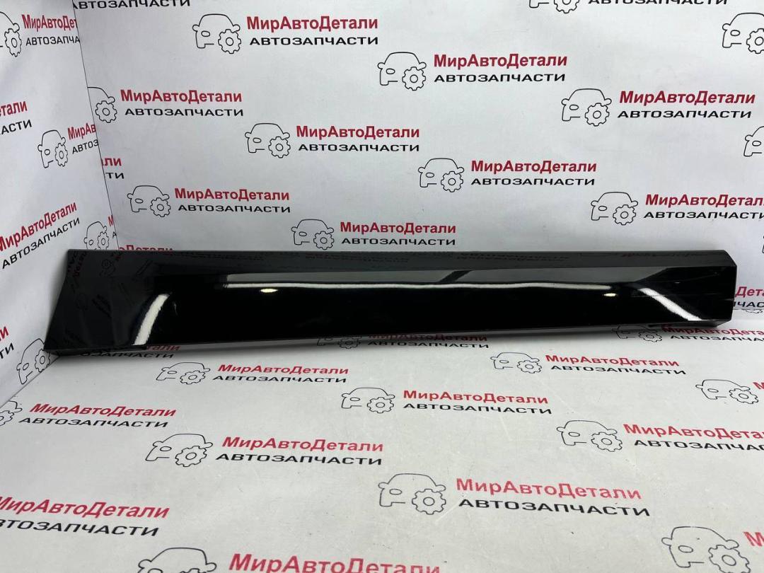 молдинг двери передней правой Buick Encore GX 1 поколение (2019 - 2025), BLL34493 - фото №1