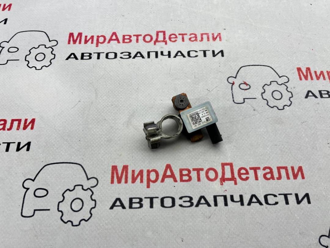 клемма аккумулятора минус Chevrolet Tahoe 5 поколение, 13542820 - фото №1