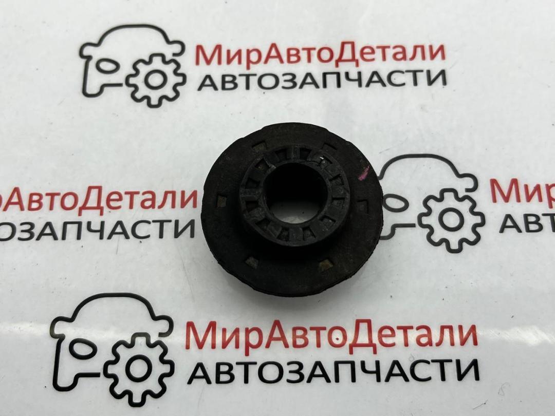 опора радиатора Chevrolet Cruze 1 поколение (2009 - 2012), 90501087 - фото №1