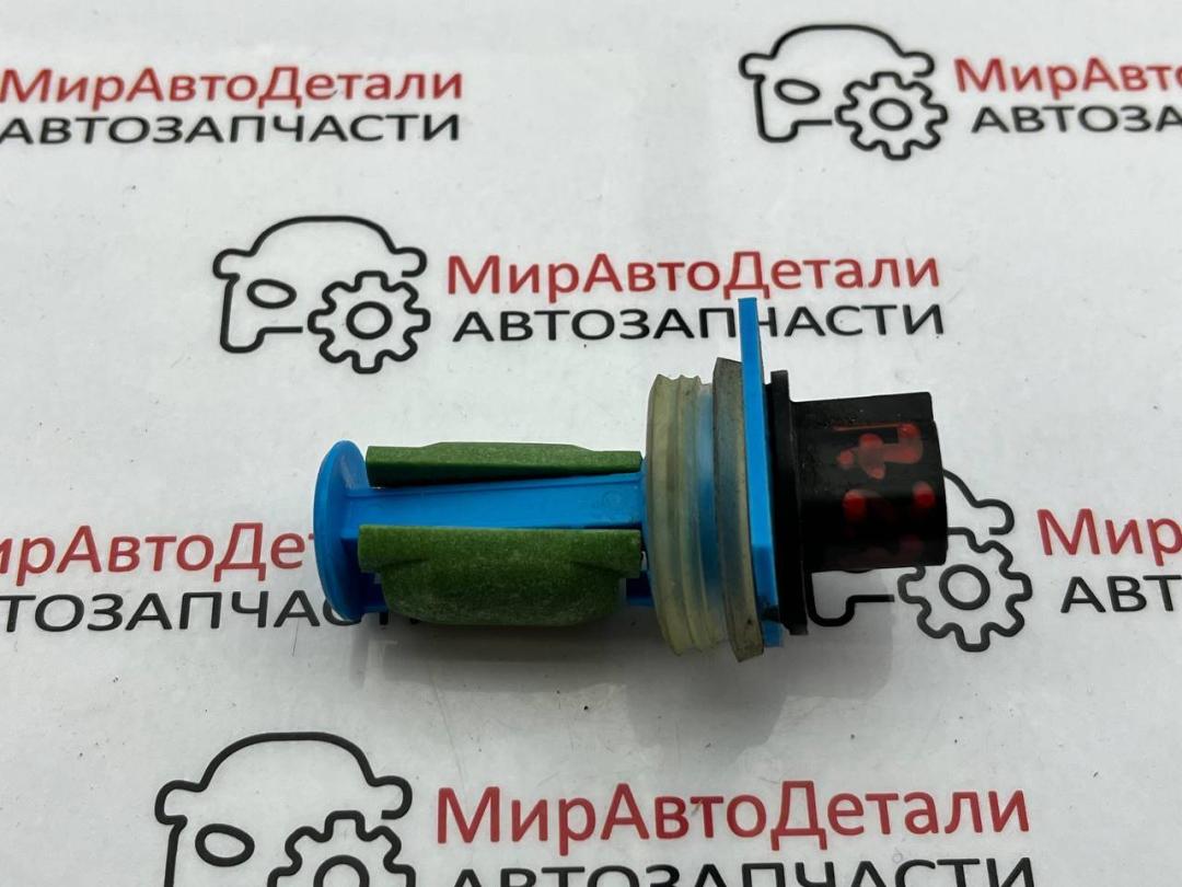 датчик уровня омывающей жидкости Cadillac XT4 1 поколение, 6253608 - фото №1