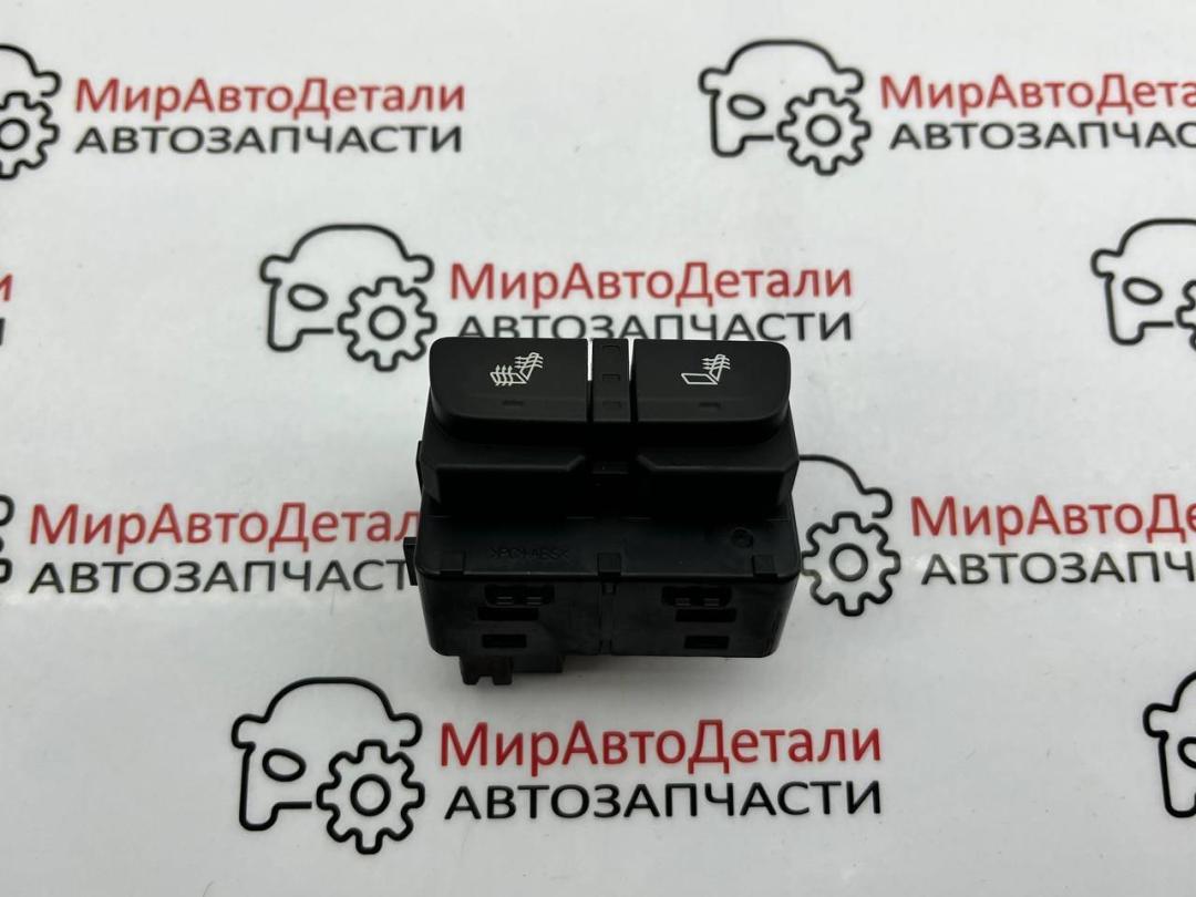 кнопка обогрева сидений GMC Terrain 2 поколение 2018, 2.0 л., бензин, АКПП, 23319461 - фото №1